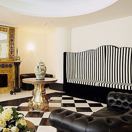 M Glamour Hotel Gabicce Mare Quarto foto